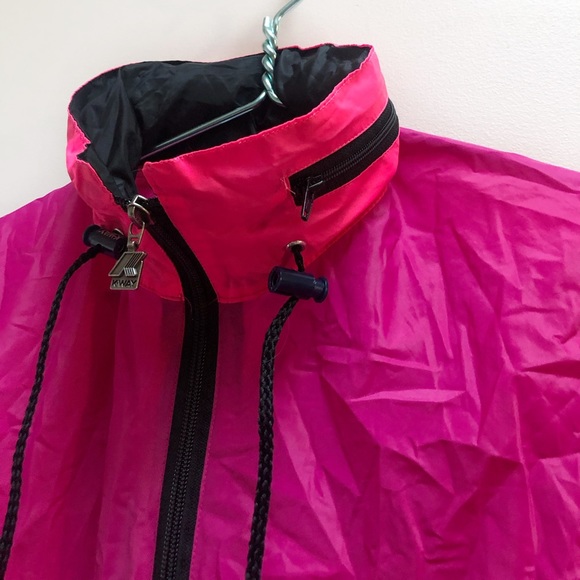 VINTAGE K-WAY WINDBREAKER PACKABLE JACKET - Picture 2 of 9